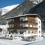 Gschwandthof Sankt Leonhard im Pitztal