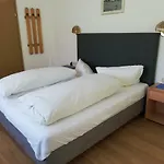 Gschwandthof 3*