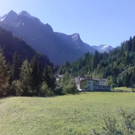Guest house Gschwandthof 2*